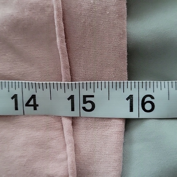 Flirtitude Active Crop Top - Picture 10 of 10